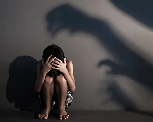 新莊遊民尾隨正妹3天！強拉頂樓侵犯險得逞　檢聲請收押