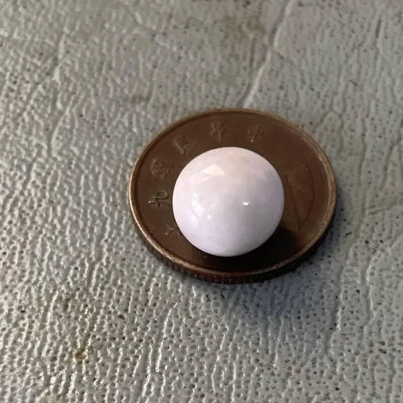 40年首見！澎湖牡蠣挖出0.9CM「天然大珍珠」　業者不賣當傳家寶