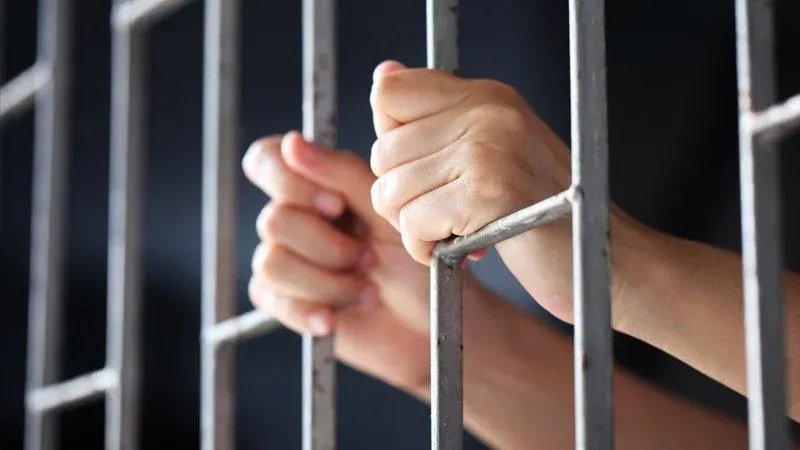 閨蜜撕破臉！新竹女腳踏多船遭5惡女囚禁「輪流凌虐」　162處傷腫脹慘死