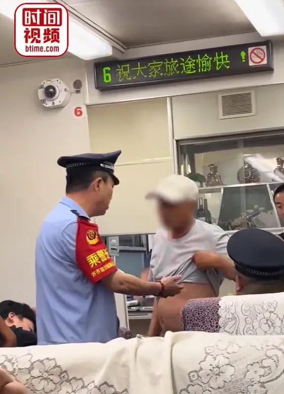 影/媽為病兒「多買1座位」被陌生大爺痛罵不道德　警怒：有點過分了