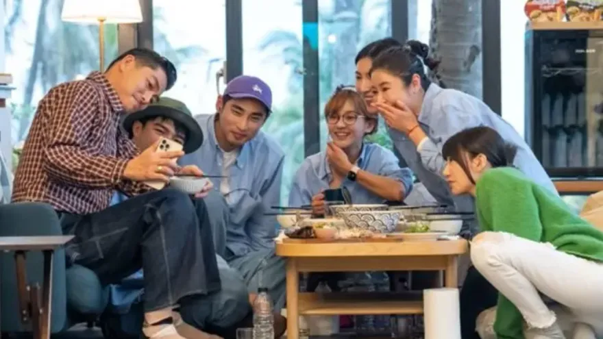 林志玲兒子嫩照曝光！林心如自薦「女兒不介意姐弟戀」願與AKIRA結親家