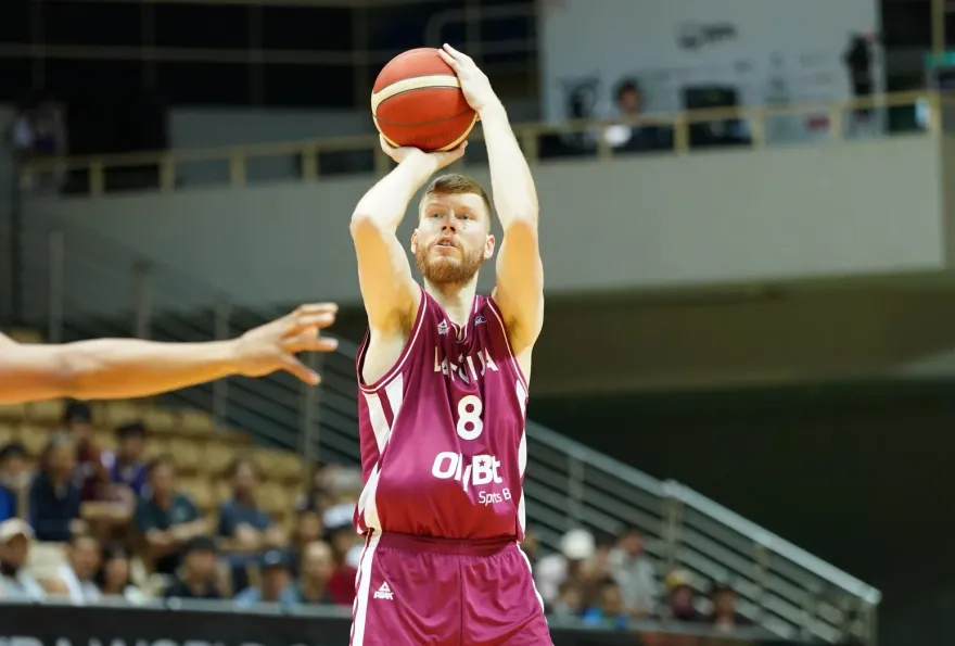 世界盃熱身賽/拉脫維亞輕取波多黎各　「九指神射」末節爆肢體衝突