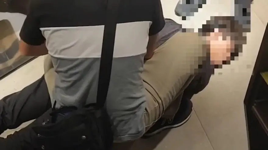 快訊/高雄男搶完超商躲網咖！錢還沒花完就被抓