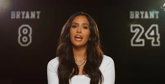 影/真的不是2024年8月24日！遺孀凡妮莎親曝科比雕像揭幕時間