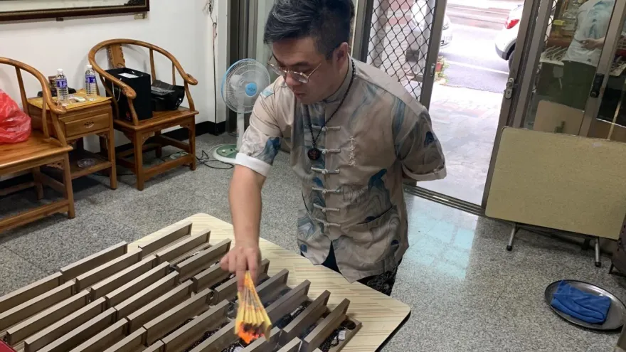 送肉粽儀式「先禮後兵」　鬼月「送煞」方能順利圓滿