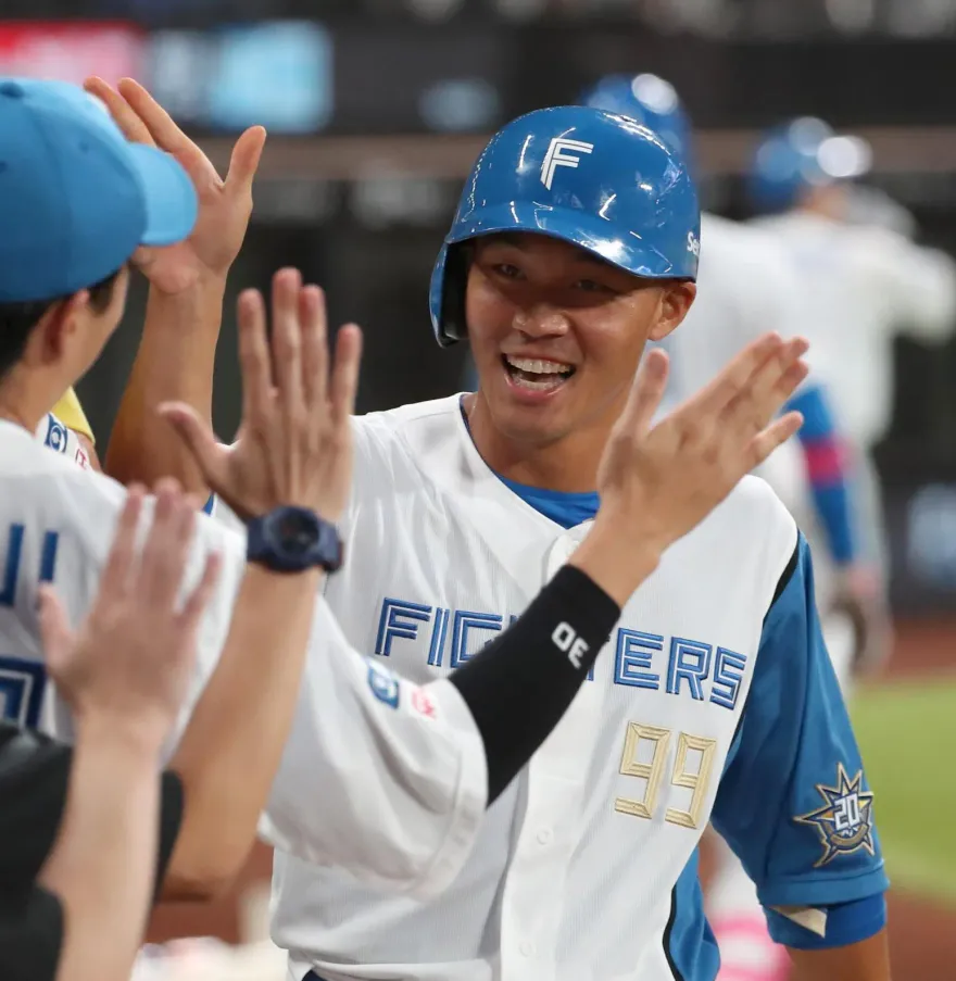 棒子太燙！王柏融一軍棒次首度提前到第6棒　對決西武先發平良海馬