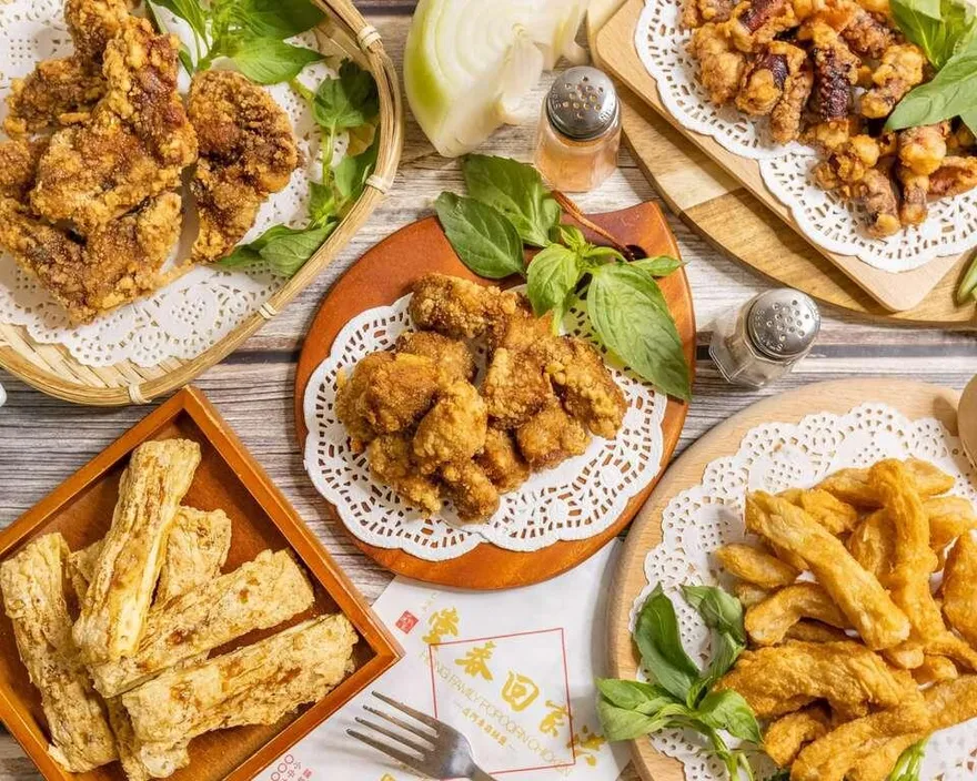 國中生買炸銀絲卷！他驚呼「油量超恐怖」　網反駁：極致美味