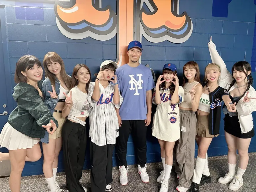 見到大谷還不夠！「這個男人」也讓樂天女孩瘋狂　籃籃：我全都要