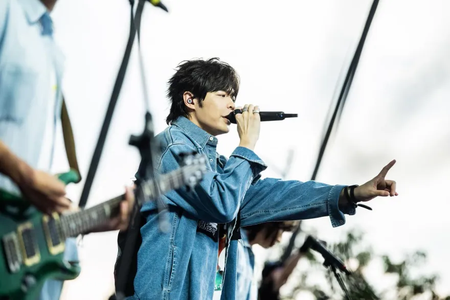 阿信、A-Lin與柯佳嬿力挺！八三夭阿璞《披荊斬棘》初舞台1神曲登熱搜