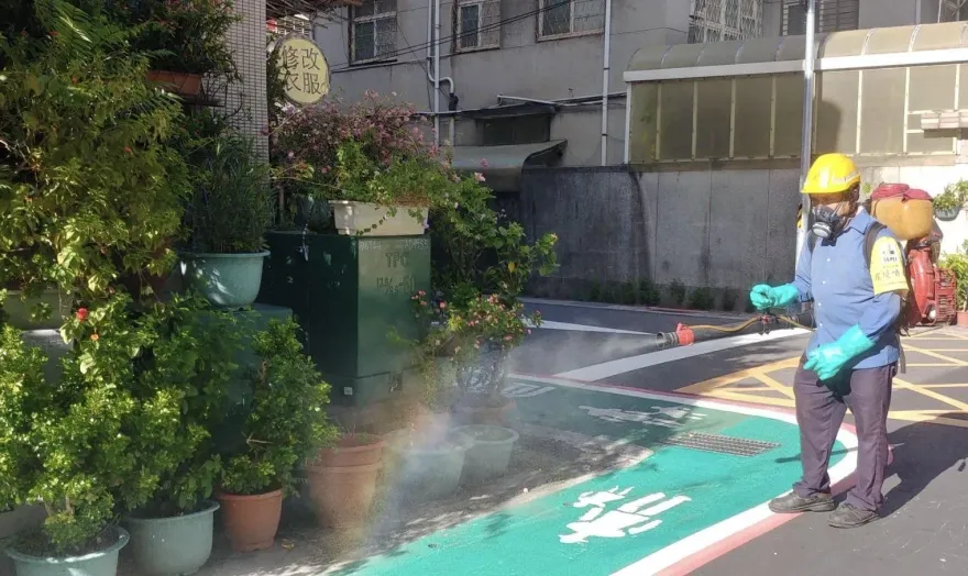 快訊/北市登革熱病例+1　中山區公所發動社區清潔