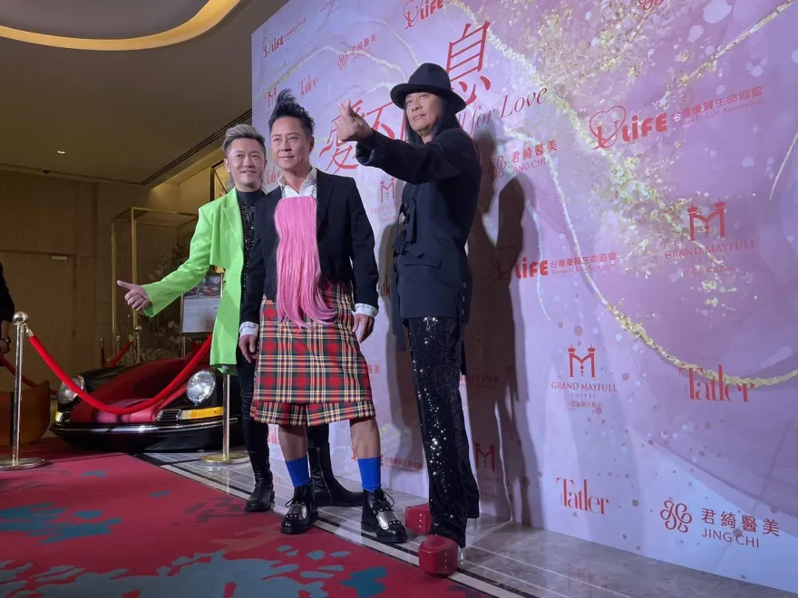 草蜢蔡一傑挺腳傷來台復健　徐凱希急打Call百億男友做愛心