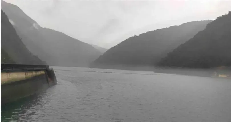 德基水庫喝太飽進流量破500cms！天輪、馬鞍壩今早調節性放水