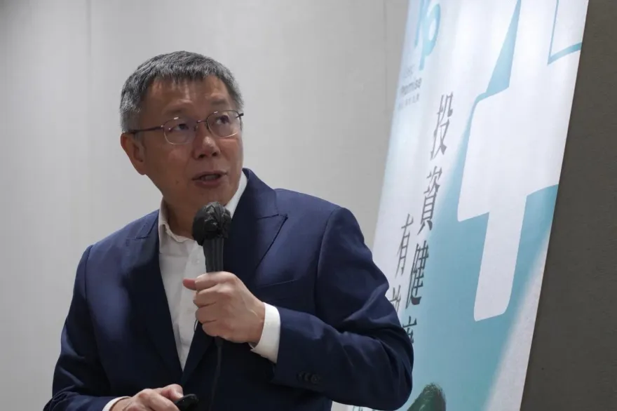 叫陣侯友宜？　柯文哲酸：65歲以上老人健保台北早就做了