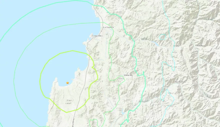 影/智利發生規模6.2地震「近8萬戶停電」　劇烈搖晃超市商品掉滿地