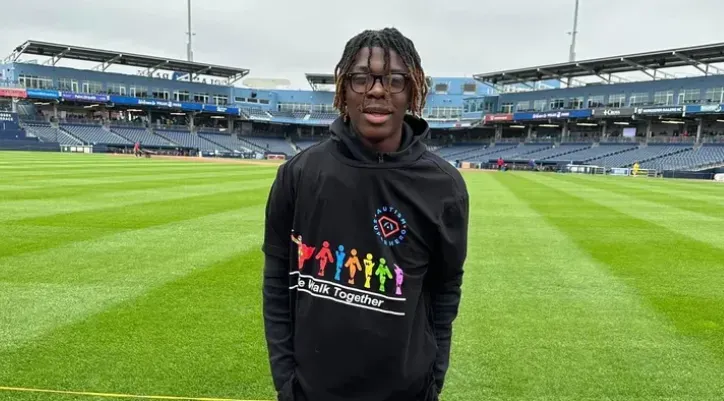 14歲少年跟風挑戰「吃1片」全世界最辣玉米片　腹部劇痛昏迷身亡