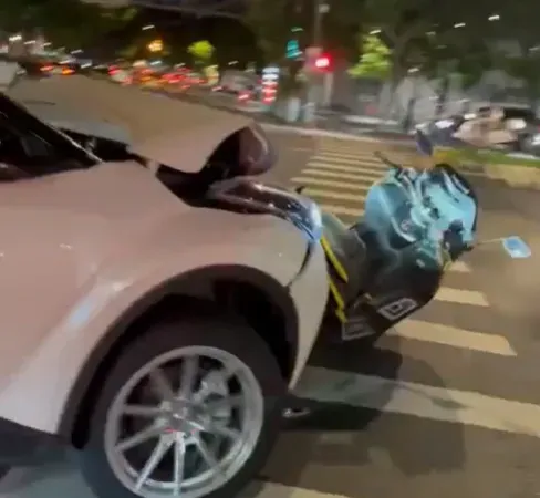 影/網紅挨撞手術房前等妻！白布捆整身「眼眶泛紅」　撞擊第一視角畫面曝