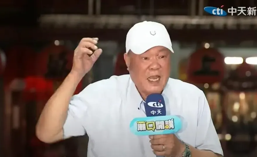 影/怒飆民進黨口罩、疫苗不知貪到哪「被質疑就告」　強強滾：台灣人要覺醒！