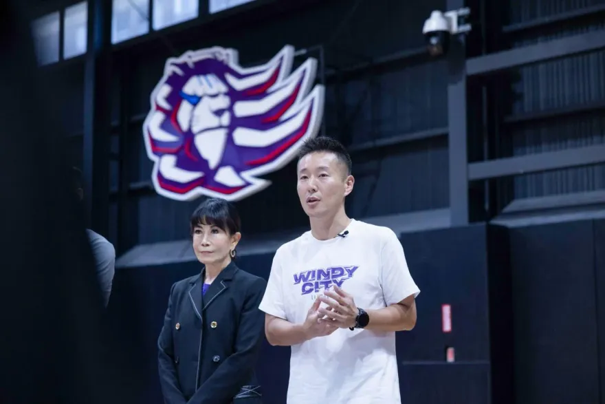 內鬼？林秉聖抖出神秘牽線人是張樹人　卸任T1秘書長前已代表攻城獅接觸