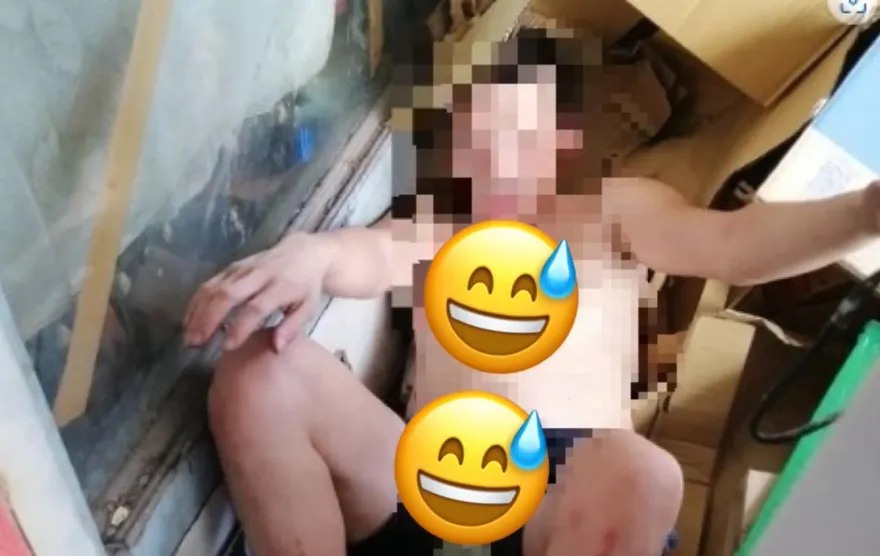 圖片過激慎入！台中半裸油膩男「僅著小褲褲躺紙箱堆」　警一查原來「七條通」