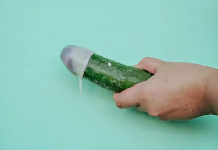 老婆不在自己DIY！4歲兒目睹發射畫面　網笑歪：快說爸爸感冒流鼻涕