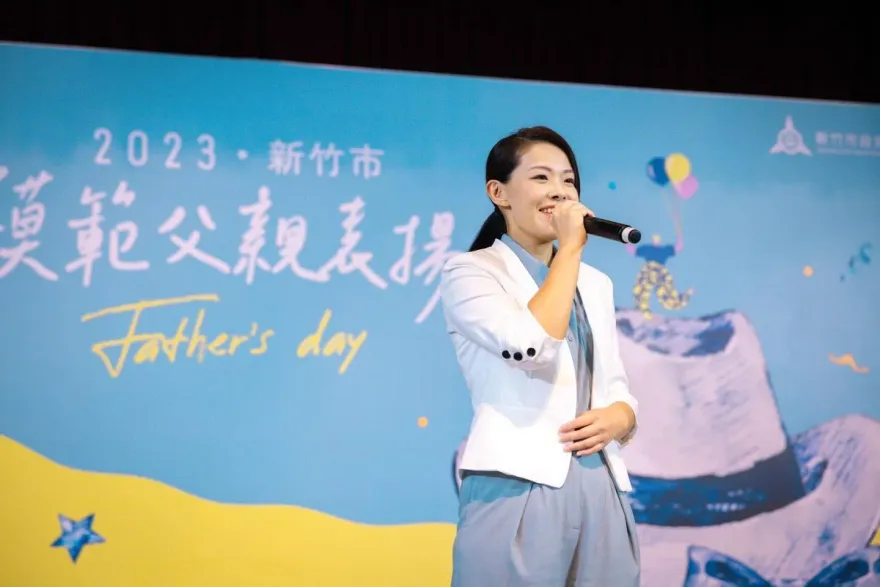 新竹市府5點聲明反擊！秀錢康明Line對話截圖：自行退出群組