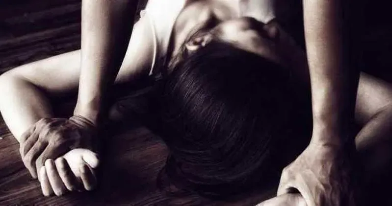 下場曝光！外籍淫女遭「嫖蟲戰隊」侵犯奪財　3噁男無恥報警檢舉