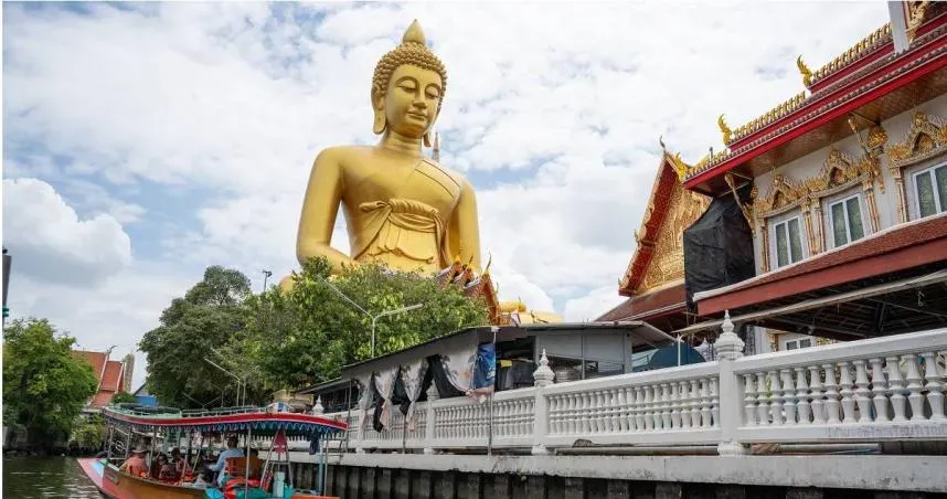 貌美女大生遊泰國遇迷魂黨　中東男搭訕下秒她竟「昏昏的」