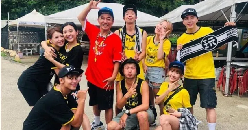 黃鴻升離世3年！好兄弟坤達曬「公仔照片」喊話…惹粉淚崩：鬼哥一直都在