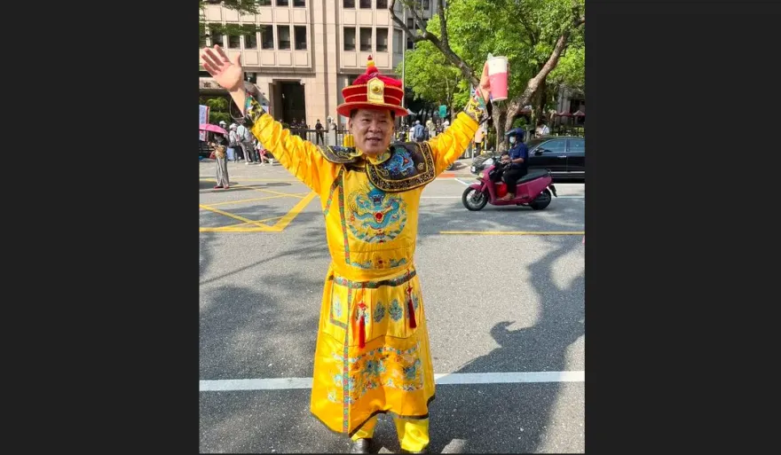 「台灣皇帝」2024連署書涉賄！20人被傳喚拘提...副手遭聲押