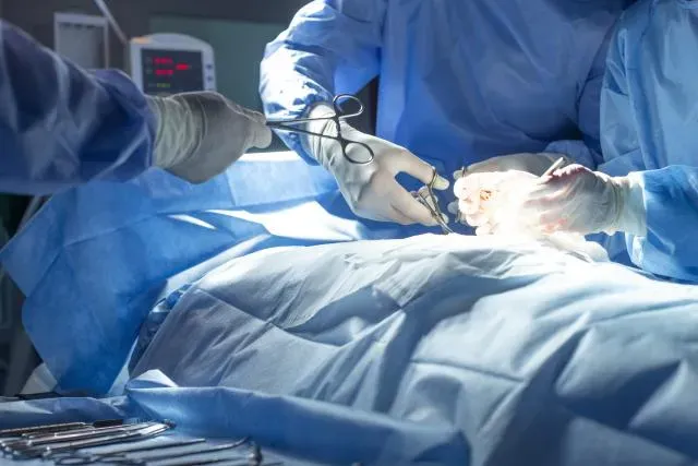 一顆腎價值約4百萬！巴基斯坦警搗器官販運集團　逾3百人「不知情被摘腎」