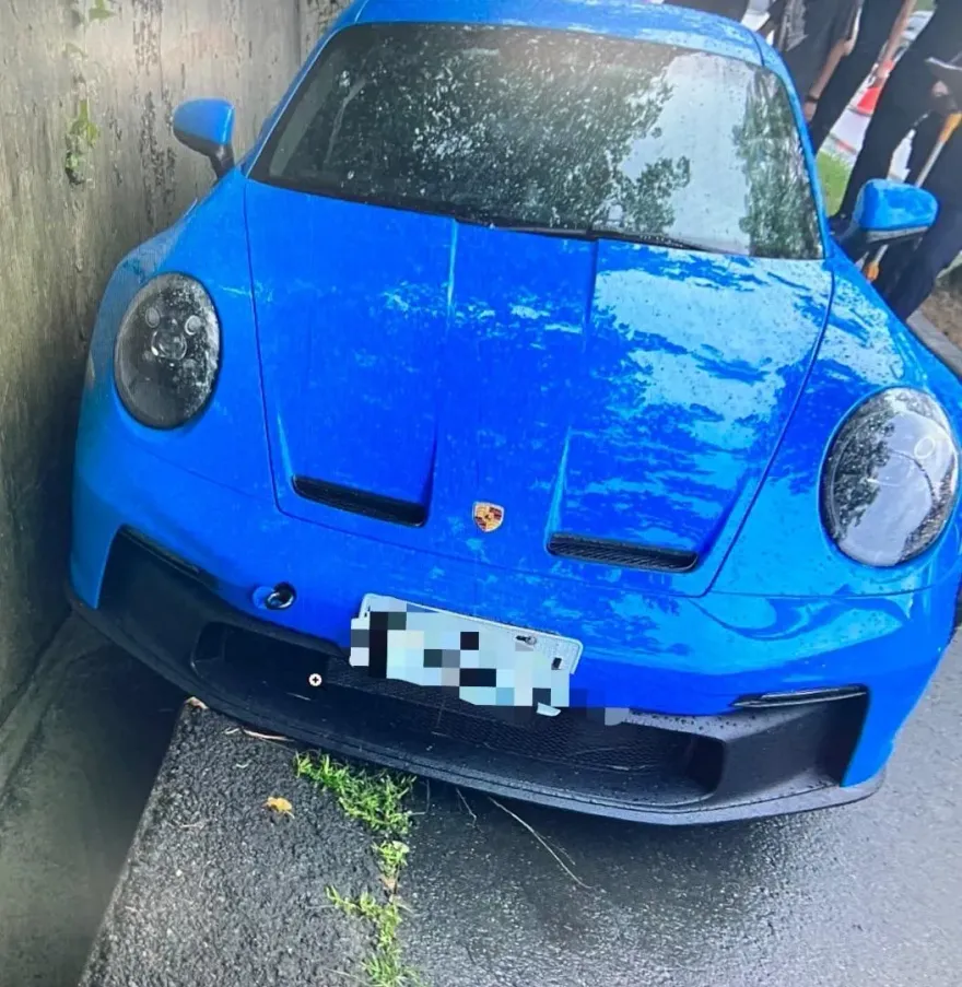 要他雨天試車！千萬保時捷911GT3撞山　公司求償327萬「法院判免賠」