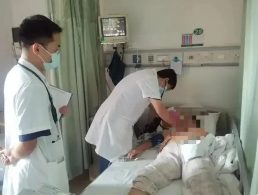 起得比雞早！跟團出遊太操「天天5點起床」　大媽過勞致心衰急住院