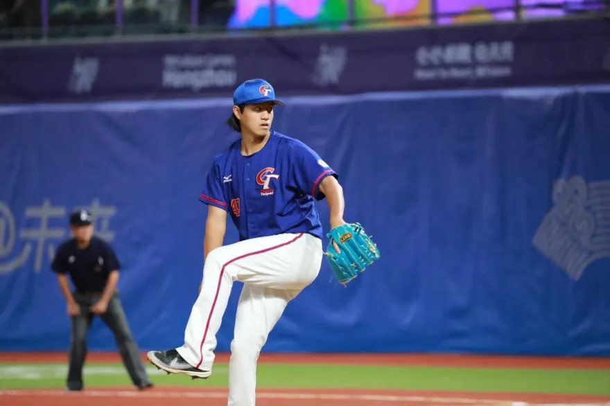 杭州亞運/跟大陸啦啦隊拍照被「恰總」念　鄭浩均有話想跟他說