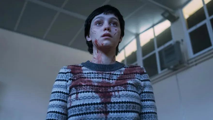 真實事件改編！少女被迫接受13次驅魔儀式　遭監禁、逼喝聖水最終吞藥輕生