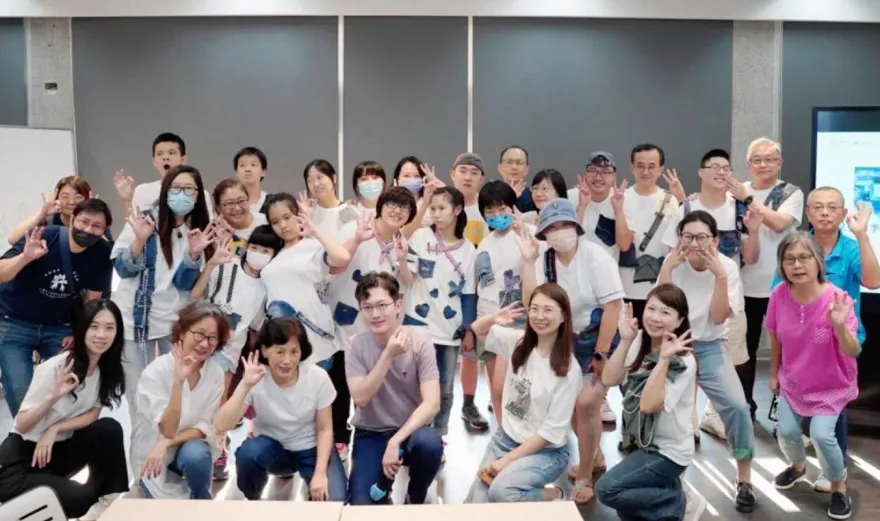 第五屆《星星藝術季》公益藝術展　慢飛天使走上伸展台展自信