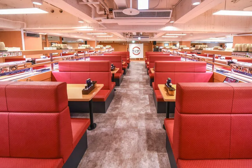 女大生到壽司郎「點茶碗蒸讀書」　前員工辛酸曝：這是補貨時間