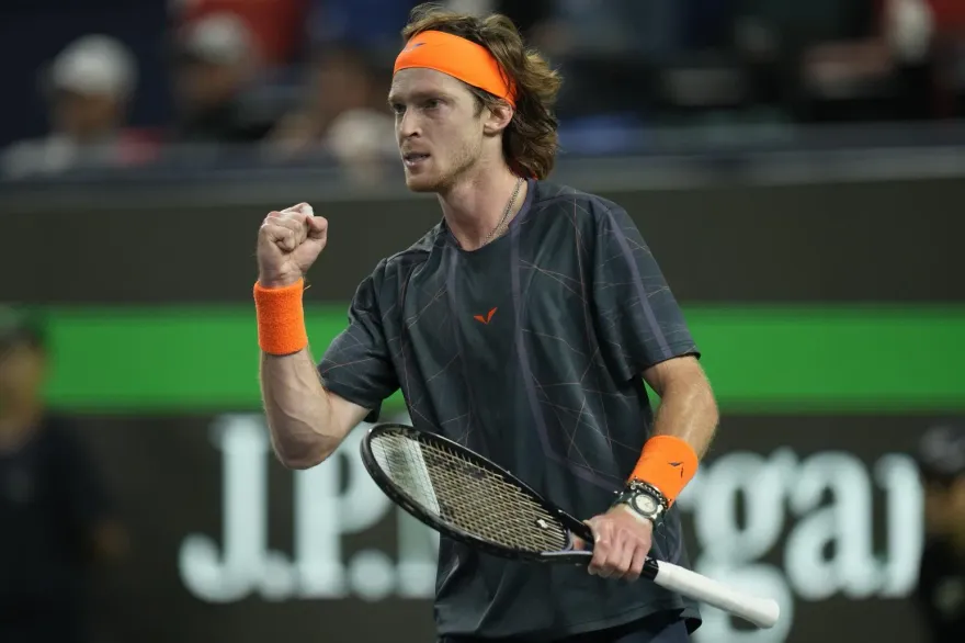 影/盧布列夫4強賽對上好友「既悲傷又想贏」　直落2晉級上海大師賽決賽