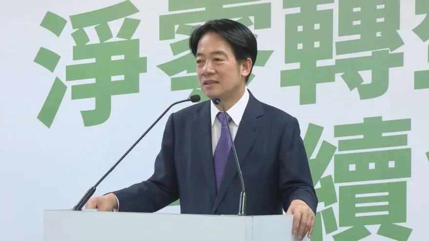 藍白合演很久！賴清德「笑」萬一執政每天都在吵　網友霸氣回酸