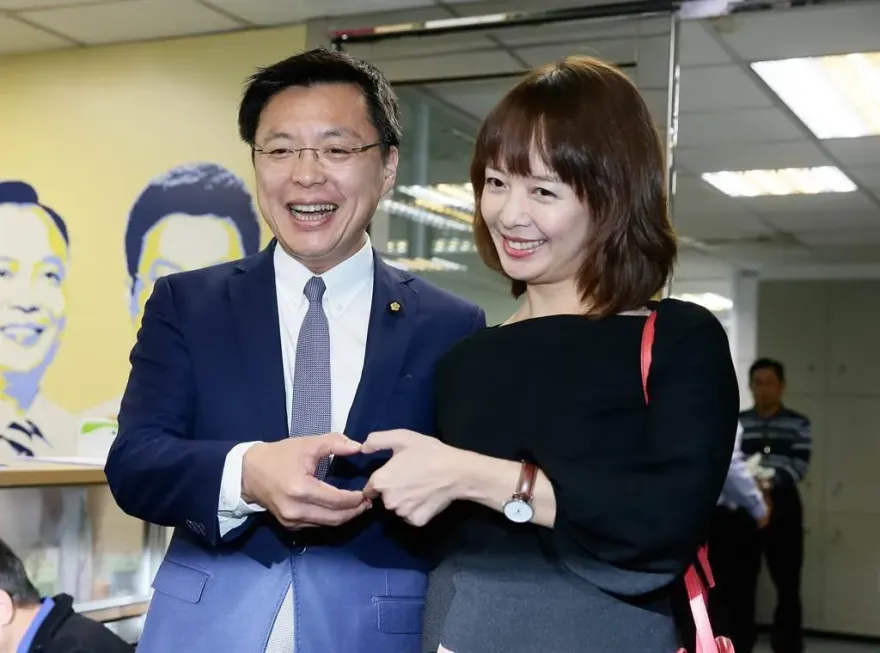 奇！趙天麟養小三獲老婆原諒「站同陣線」　幕僚也發文：整個團隊泣不成聲