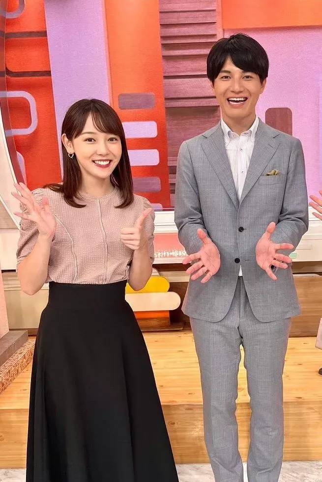 女主播醉後凍未條！深夜街頭肉體激戰交纏　電視台震怒火速開鍘