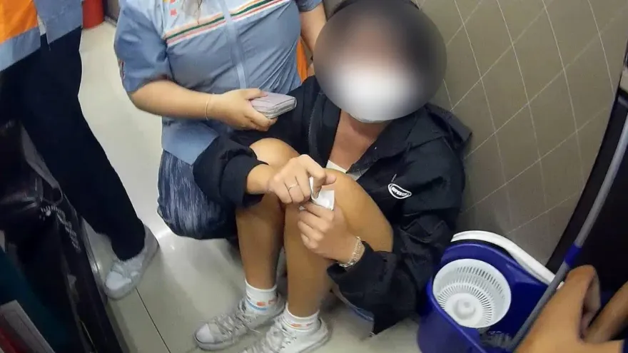 影/高雄19歲女「被詐買點數」！拒絕男網友遭「黑道簡訊」威脅　嚇哭躲超商