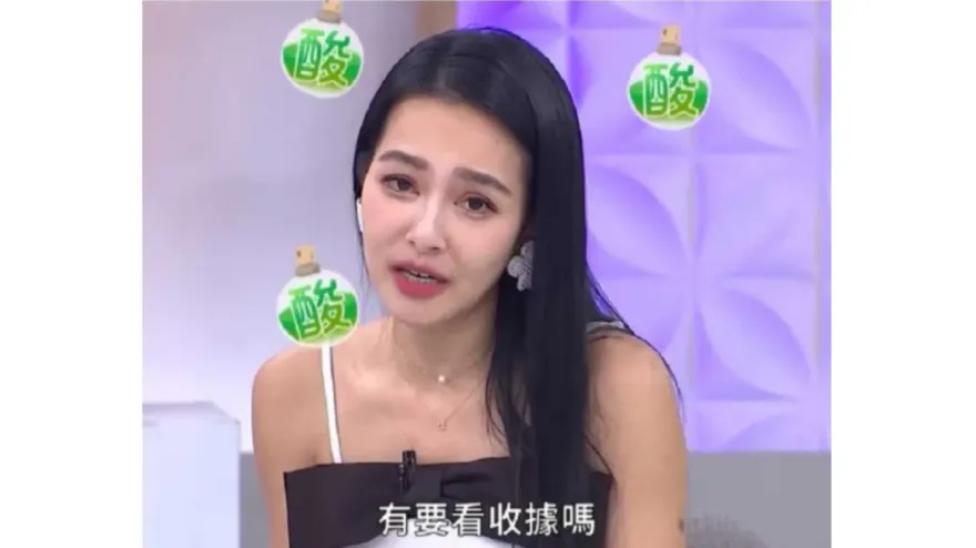 小S直球問「手上的包是真的嗎？」　王思佳秒變臉反擊：要看收據嗎