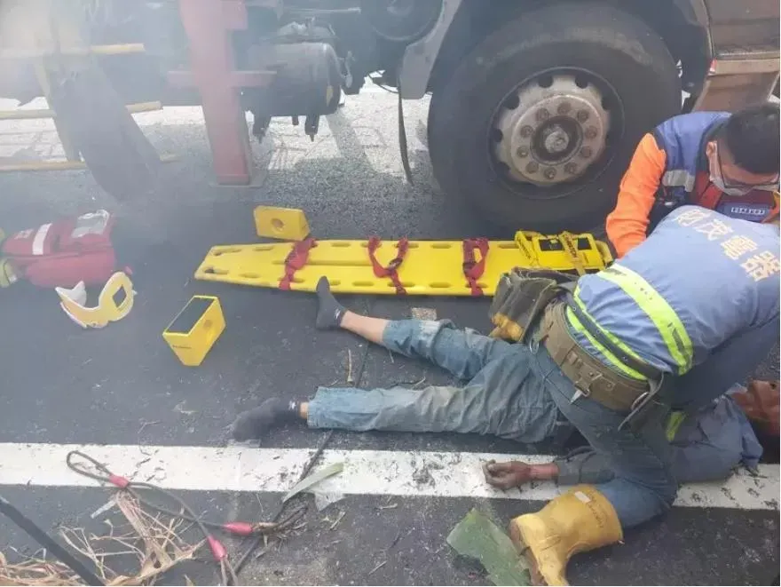 快訊/汰換變壓器觸電！台南50歲工人全身「多處燒燙傷」命危