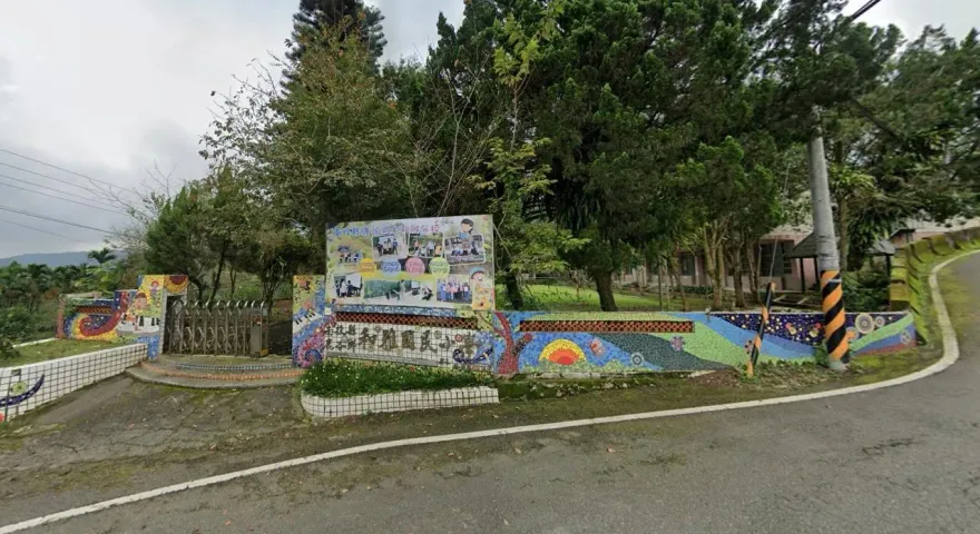 小貓兩三隻！全校剩5生、6師　「鹿谷國小和雅分校」8月起整併