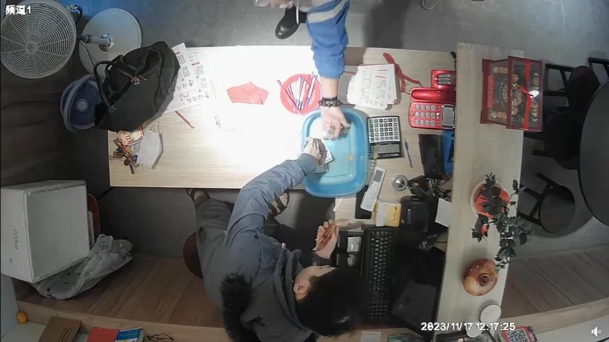 影/案情大反轉！新竹名店控甜不辣小開「偷錢」　本人澄清：他們才是詐騙集團