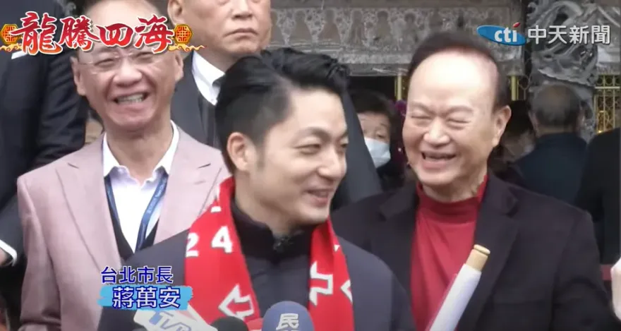 影/連勝文批藍造勢音樂「連中年大叔都沒聽過」　 蔣萬安馬上唱「這首歌」被粉絲大讚