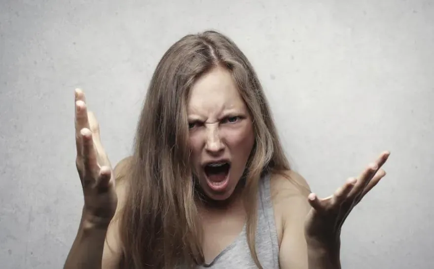 法院認證恐怖情人！挽回不了醫師男友就要砍死他…4任男友都挨告性侵