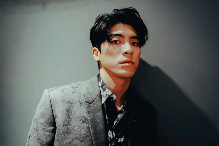 國中生求救化學題...《與惡》男星暖心解答　高學歷背景被意外起底