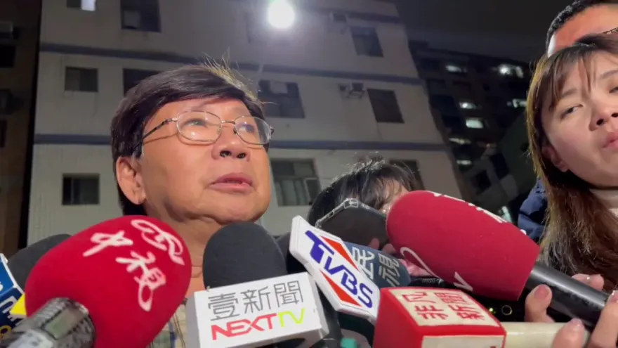 影/第一次蓋房子就出包！施工疏失釀大樓傾斜　建商道歉遭起底「本來做襪子的」