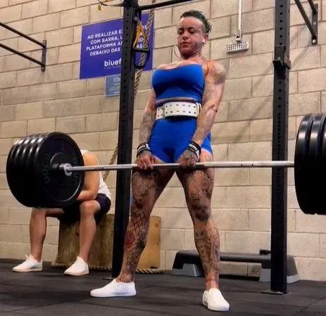 巴西舉重冠軍猝逝享年34歲！警破門驚見已陳屍6天